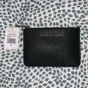 Michael Kors Jet Set Travel Wallet